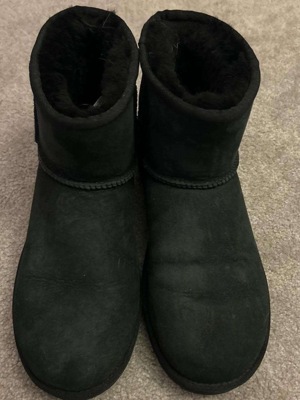 UGG Classic Short Winter Boots in Black